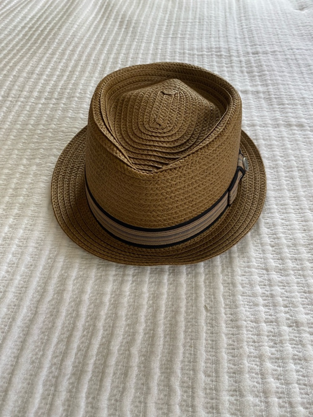 Brown Woven Straw Fedora with Patterned Inner Band